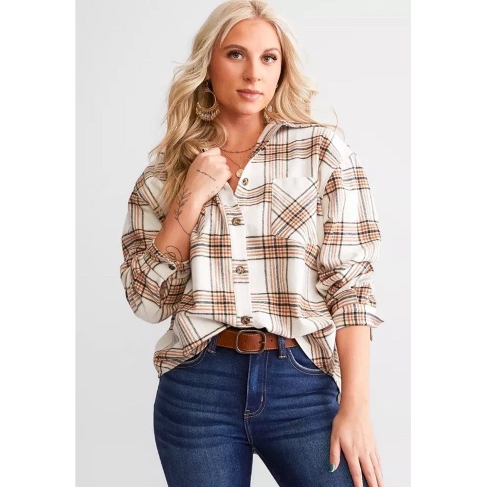 Chic BKE Buckle Women's Sz M Boyfriend Button Down Flannel Plaid Shirt BOHO